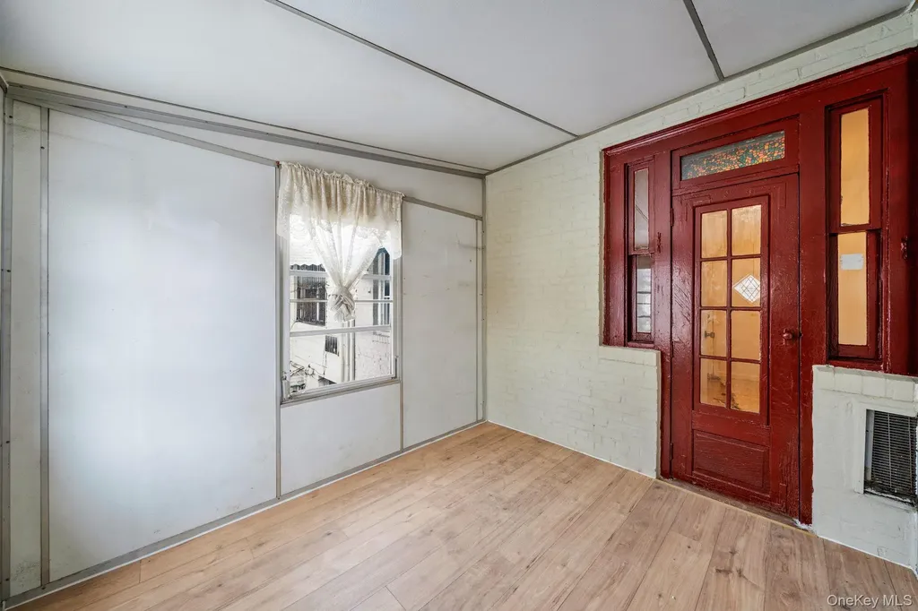 378 E 58th Street Brooklyn NY 11203