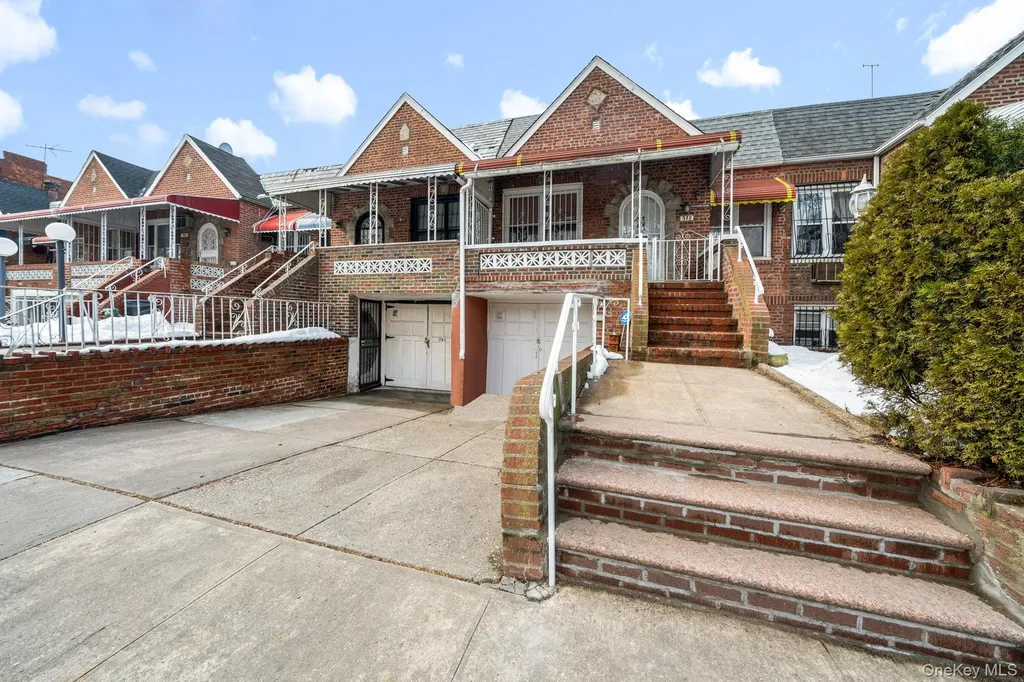 378 E 58th Street Brooklyn NY 11203
