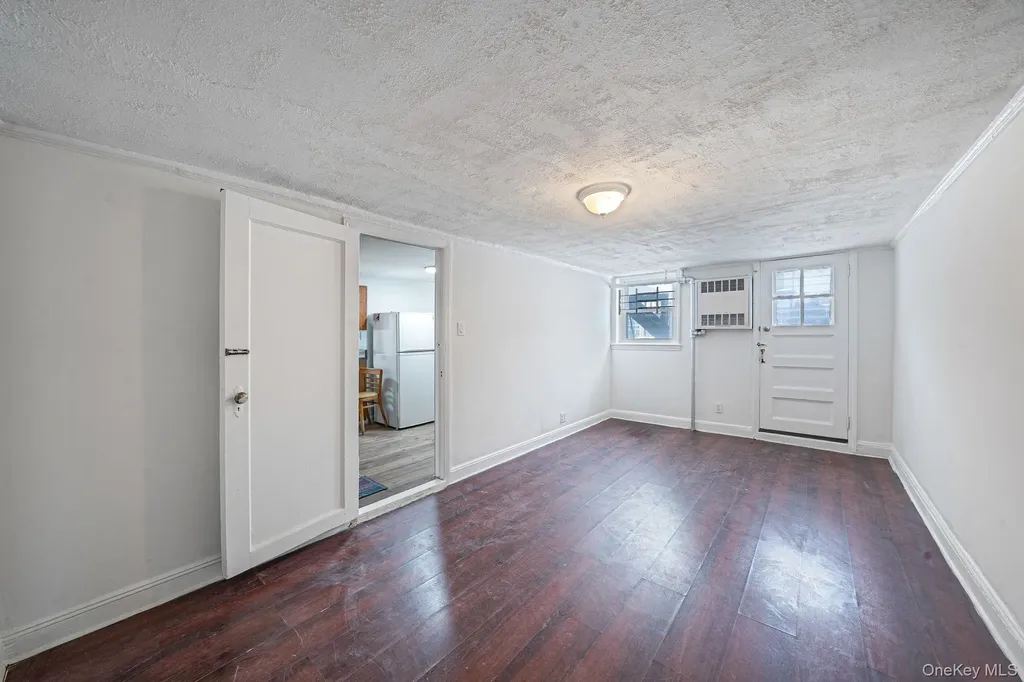 378 E 58th Street Brooklyn NY 11203