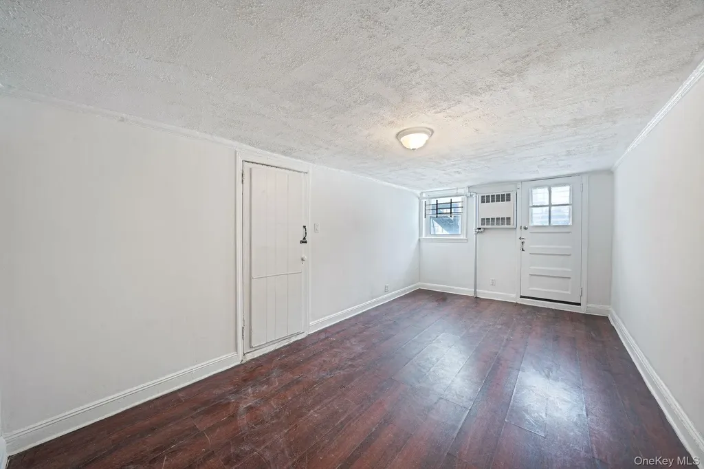 378 E 58th Street Brooklyn NY 11203