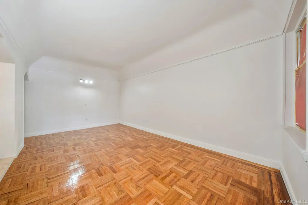 378 E 58th Street Brooklyn NY 11203