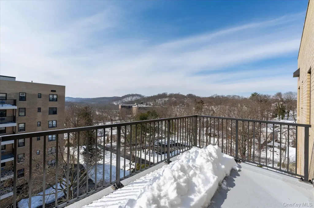 25 Stewart Place Mount Kisco NY 10549