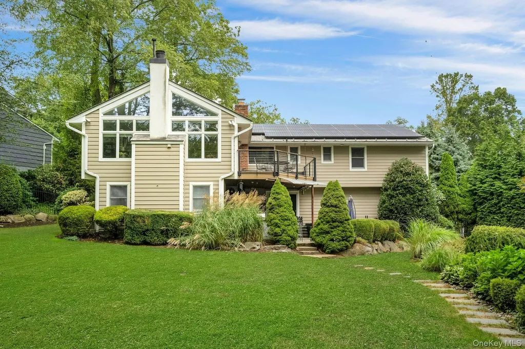 32 Penny Lane Scarsdale NY 10583