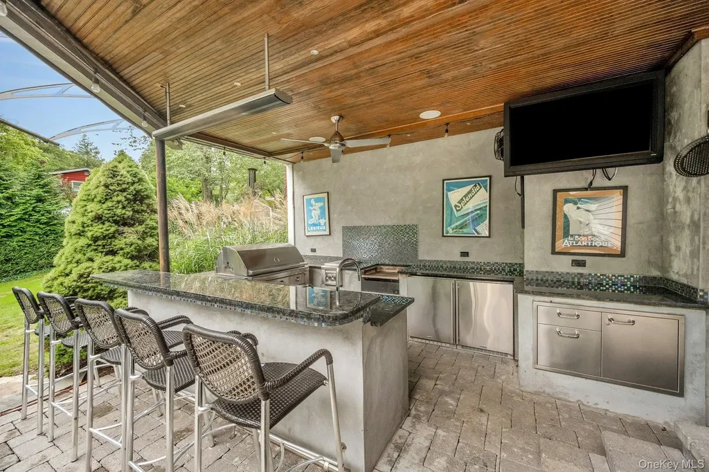 32 Penny Lane Scarsdale NY 10583