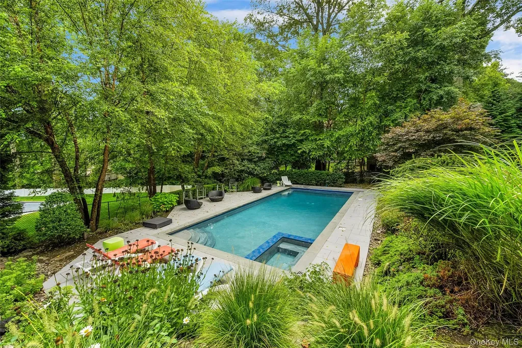 32 Penny Lane Scarsdale NY 10583