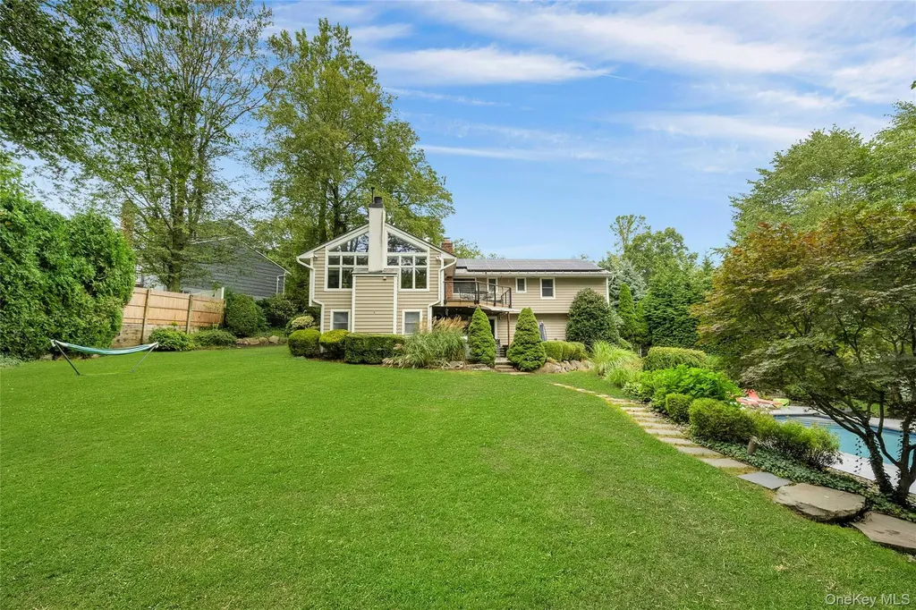32 Penny Lane Scarsdale NY 10583