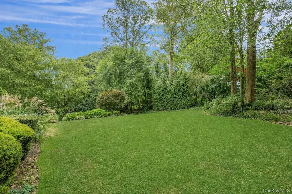 32 Penny Lane Scarsdale NY 10583