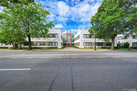 520 Franklin Avenue Garden City NY 11530