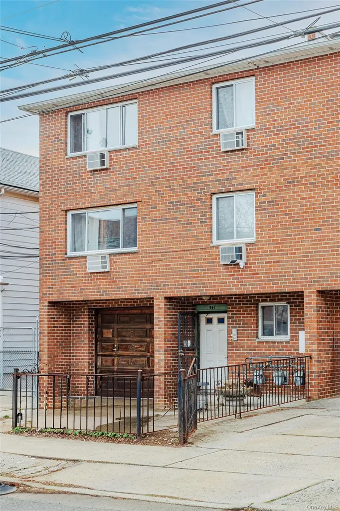 541 Edison Avenue Bronx NY 10465