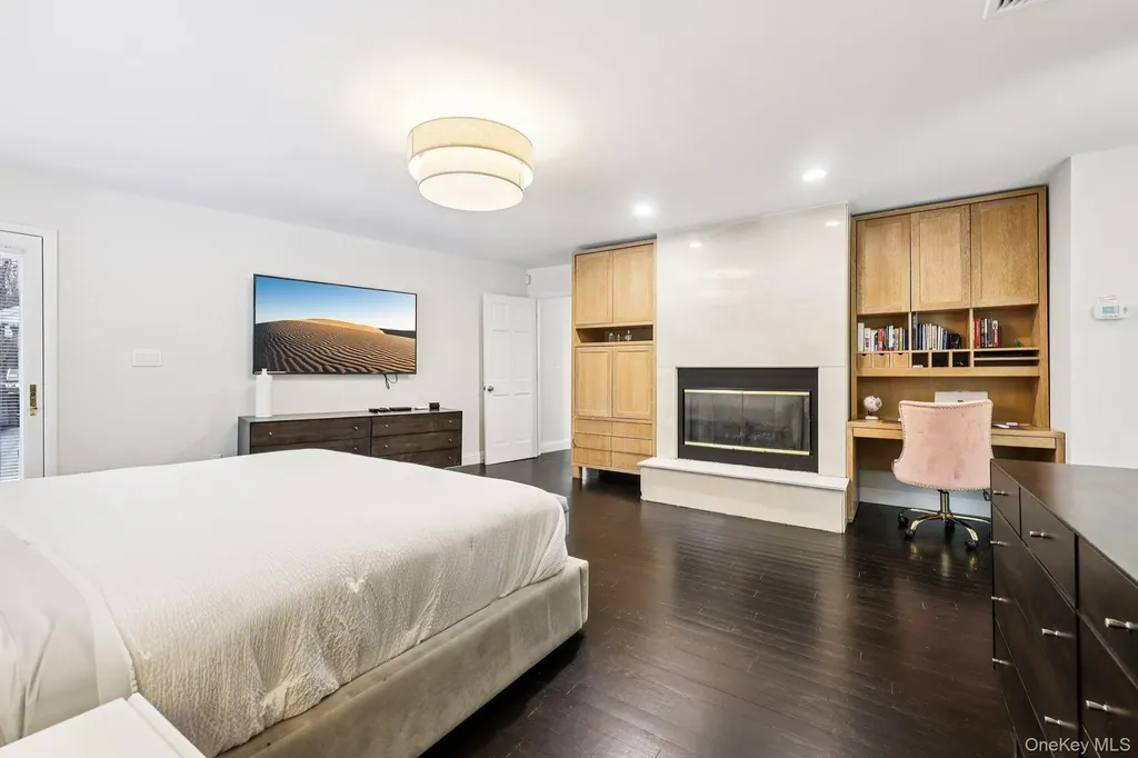 6 Carol Lane Mamaroneck NY 10543