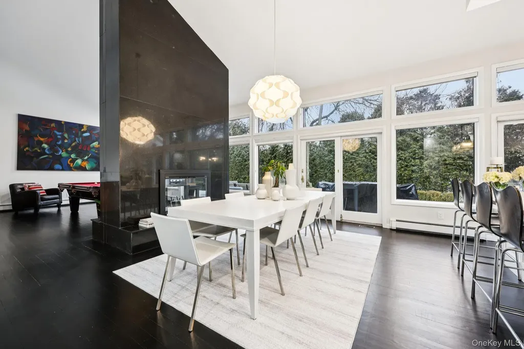 6 Carol Lane Mamaroneck NY 10543