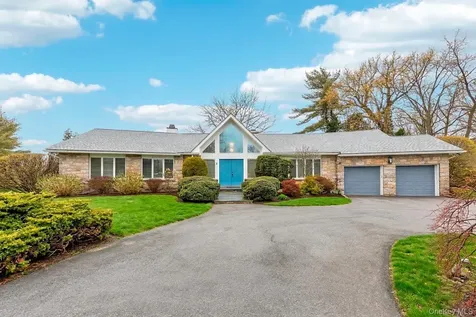 6 Carol Lane Mamaroneck NY 10543