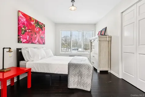 6 Carol Lane Mamaroneck NY 10543