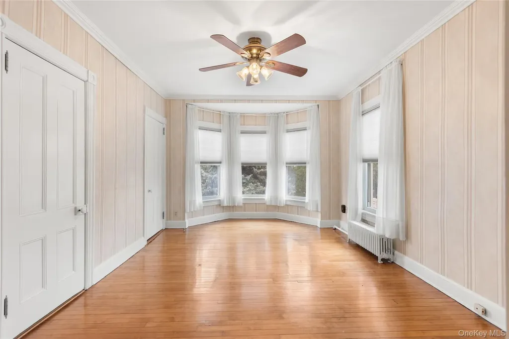 52 Marvin Lane Islip NY 11751