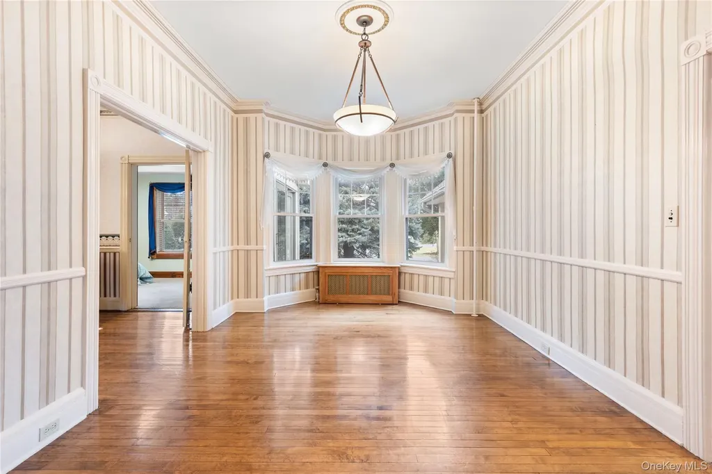 52 Marvin Lane Islip NY 11751