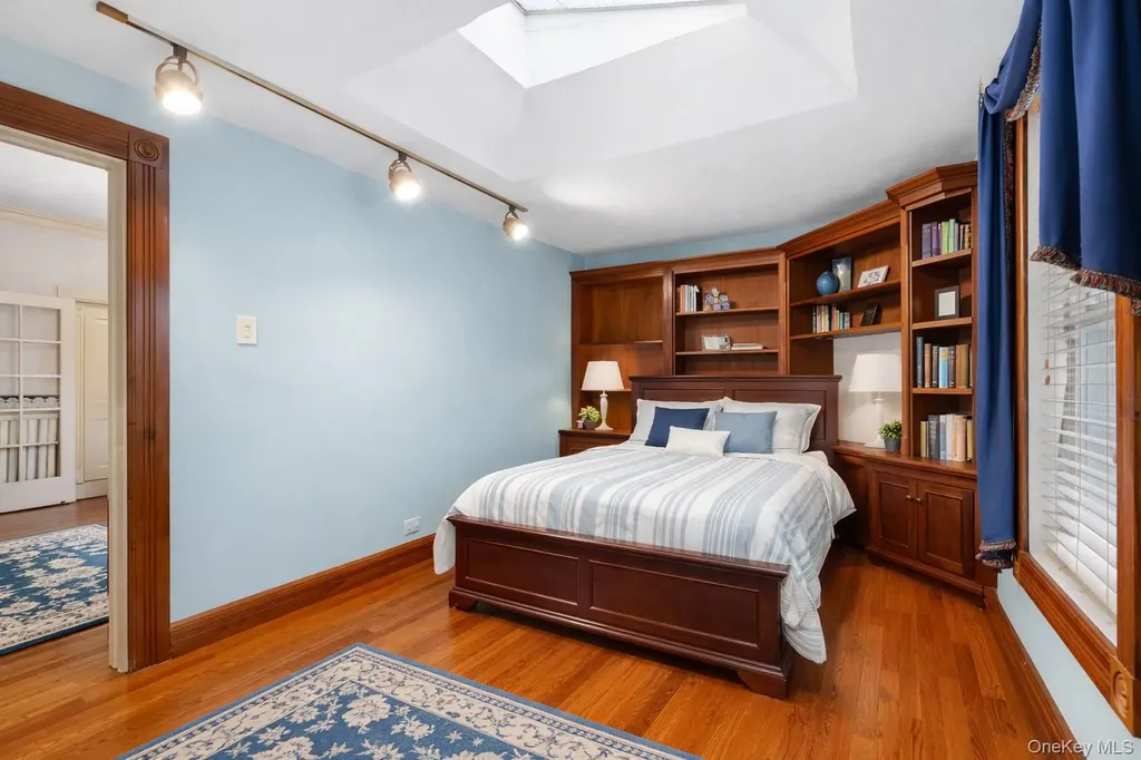 52 Marvin Lane Islip NY 11751