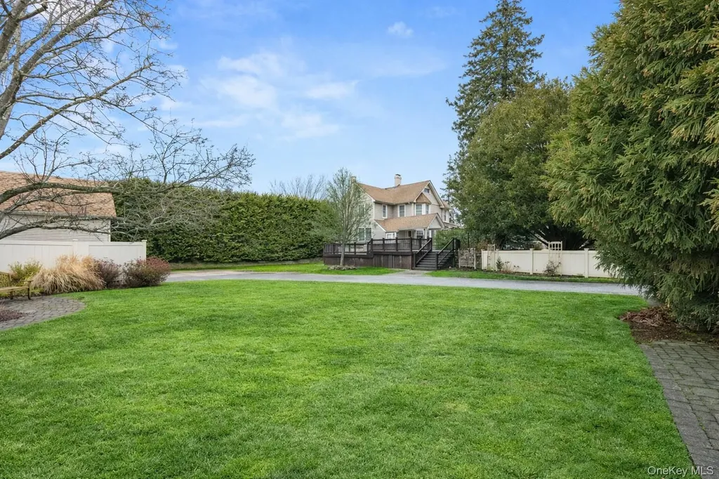 52 Marvin Lane Islip NY 11751