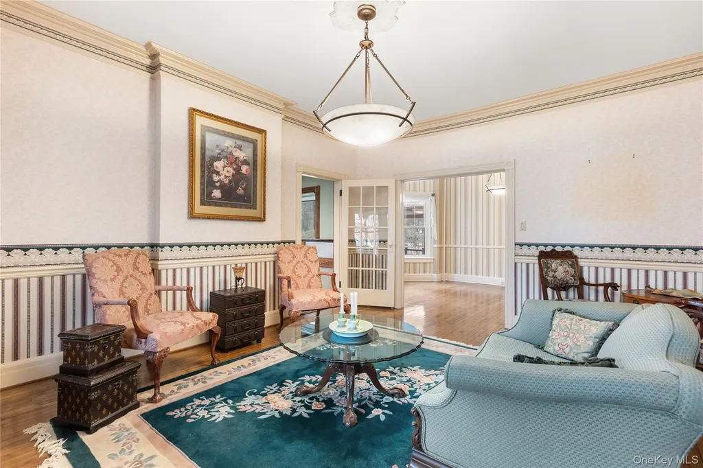 52 Marvin Lane Islip NY 11751