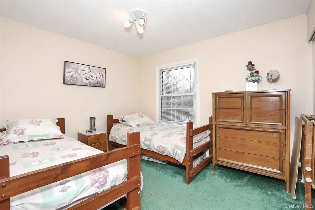 277 Saddle River Road Airmont NY 10952