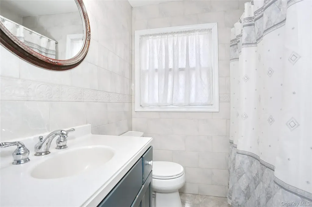 277 Saddle River Road Airmont NY 10952
