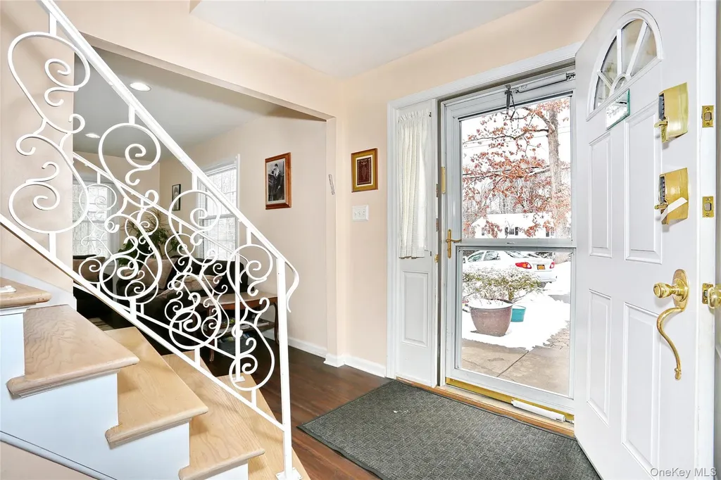 277 Saddle River Road Airmont NY 10952