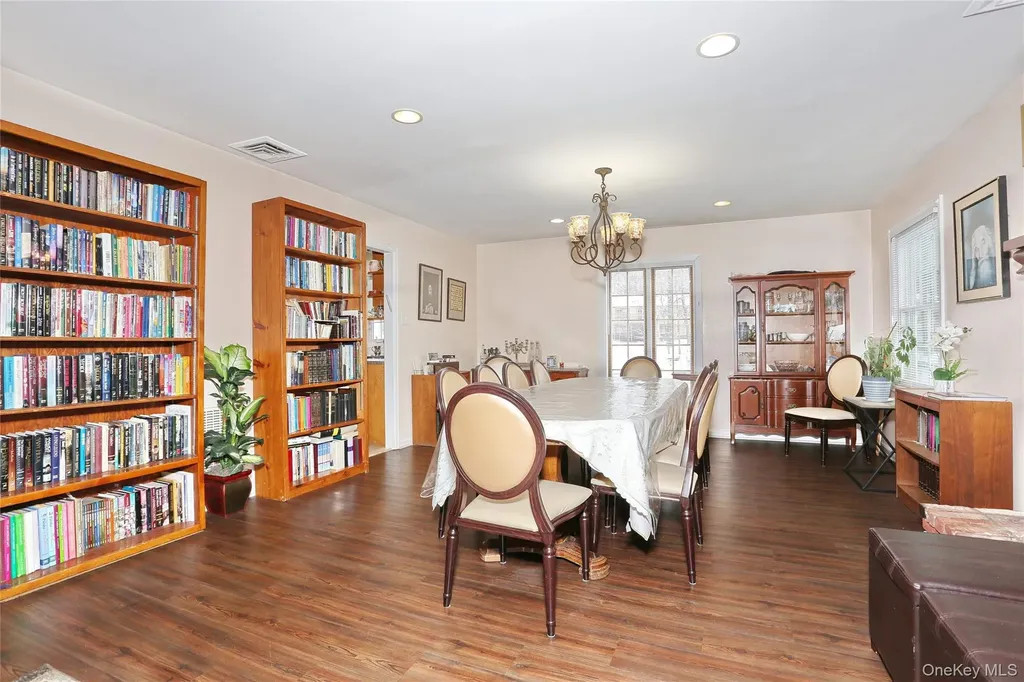 277 Saddle River Road Airmont NY 10952