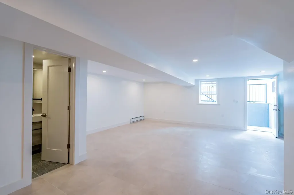 982 E 106th Street Brooklyn NY 11236
