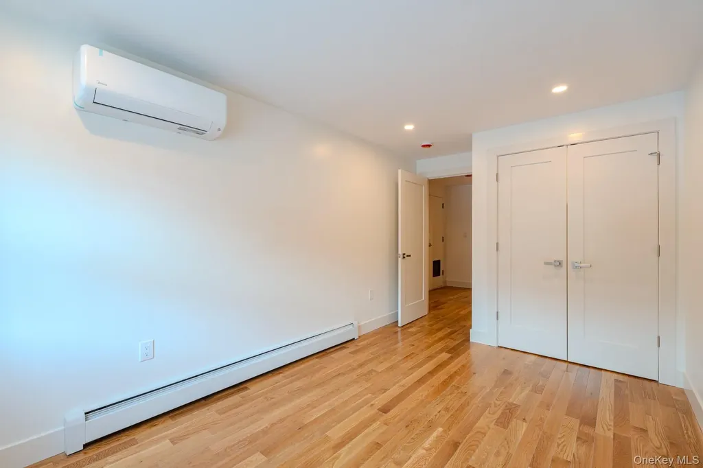 982 E 106th Street Brooklyn NY 11236