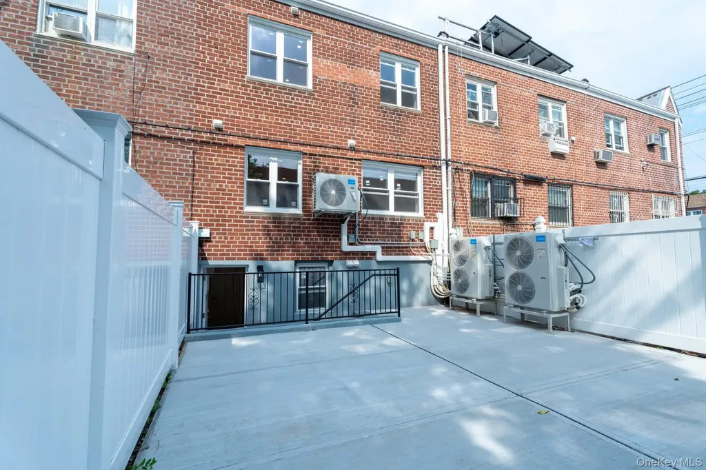 982 E 106th Street Brooklyn NY 11236
