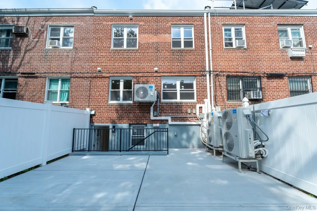 982 E 106th Street Brooklyn NY 11236