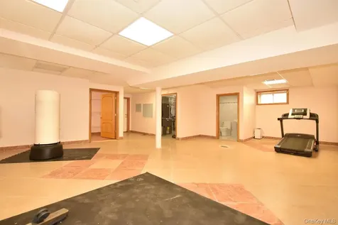 84-29 Kendrick Place Jamaica Estates NY 11432