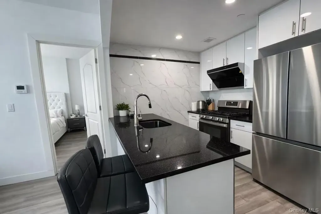 14427 Sanford Avenue Flushing NY 11355