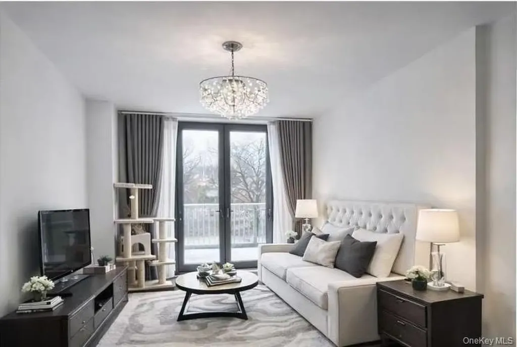 14427 Sanford Avenue Flushing NY 11355