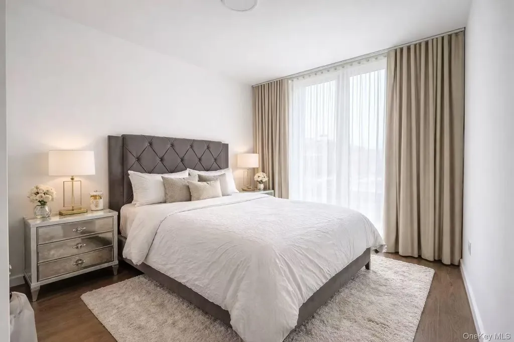 14427 Sanford Avenue Flushing NY 11355