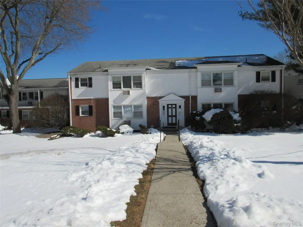 47 Bon Aire Circle Suffern NY 10901
