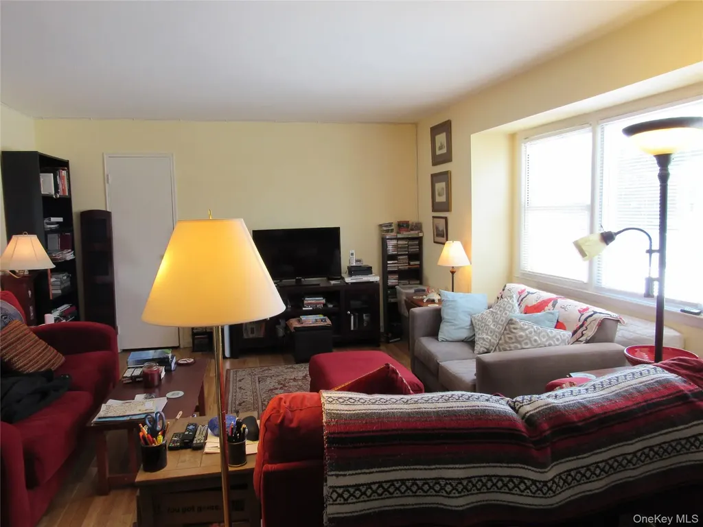47 Bon Aire Circle Suffern NY 10901