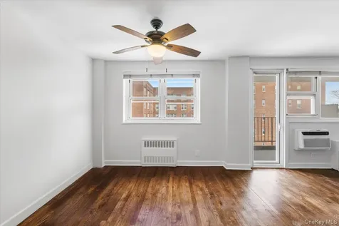 370 Westchester Avenue Port Chester NY 10573