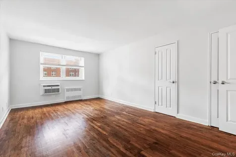 370 Westchester Avenue Port Chester NY 10573