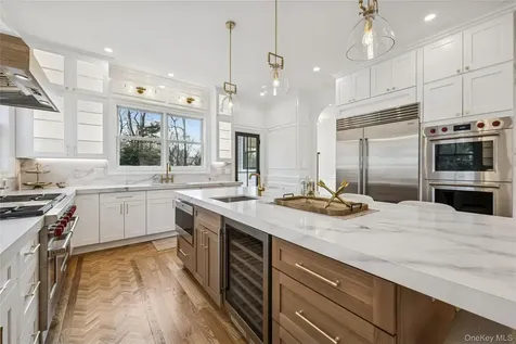 227 Prospect Avenue Sea Cliff NY 11579