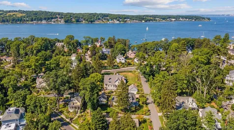 227 Prospect Avenue Sea Cliff NY 11579