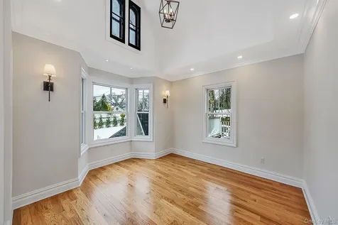 227 Prospect Avenue Sea Cliff NY 11579