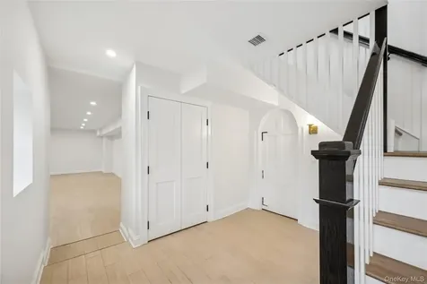 227 Prospect Avenue Sea Cliff NY 11579