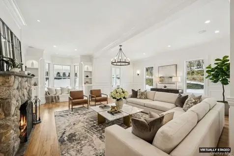 227 Prospect Avenue Sea Cliff NY 11579