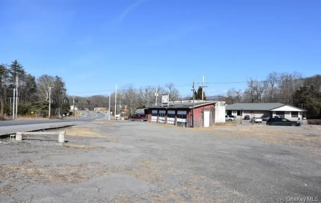 1104 State Route 28 Kingston NY 12401