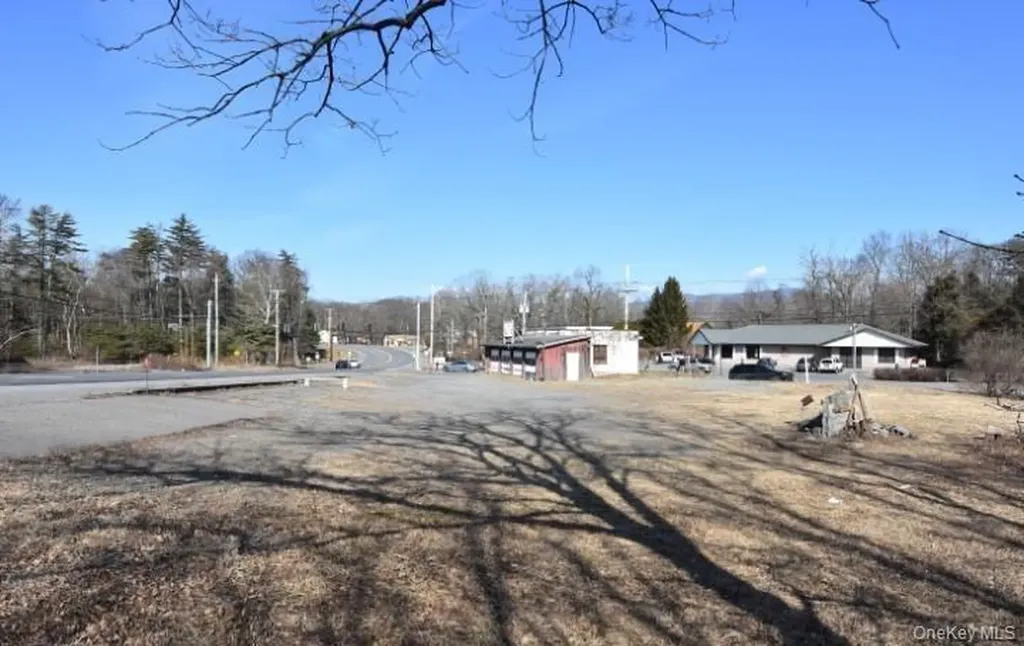 1104 State Route 28 Kingston NY 12401