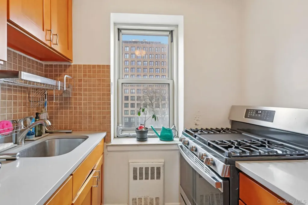 30 N Broadway White Plains NY 10601