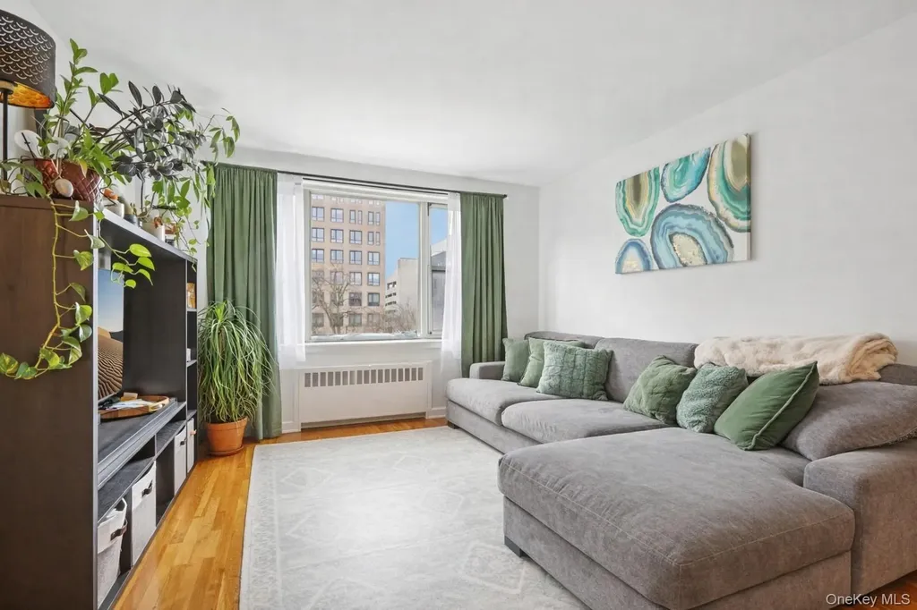 30 N Broadway White Plains NY 10601