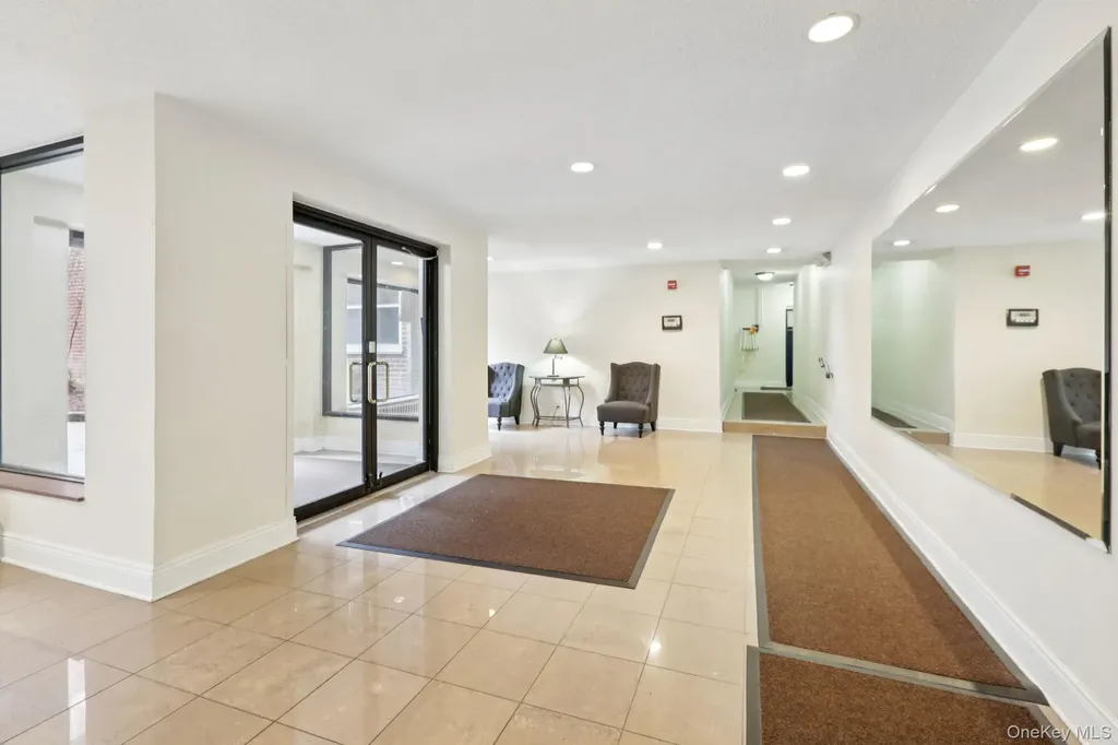 30 N Broadway White Plains NY 10601