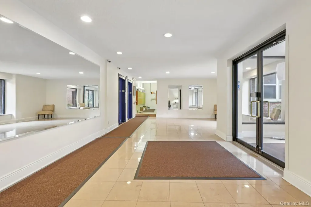 30 N Broadway White Plains NY 10601