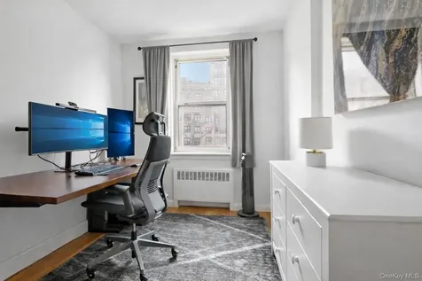 30 N Broadway White Plains NY 10601
